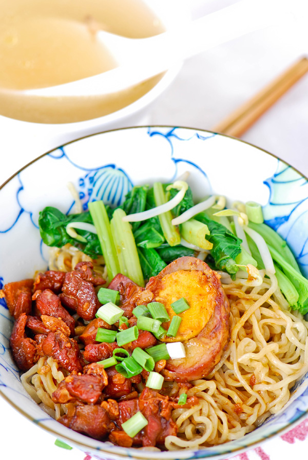 Chinese chicken noodle, Chinese chicken noodle soup