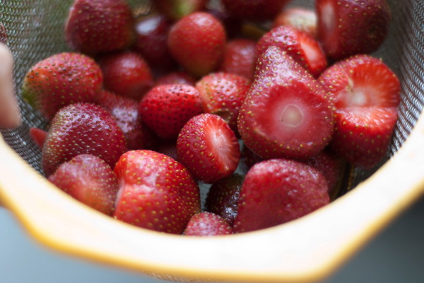 Strawberry sorbet ingredients